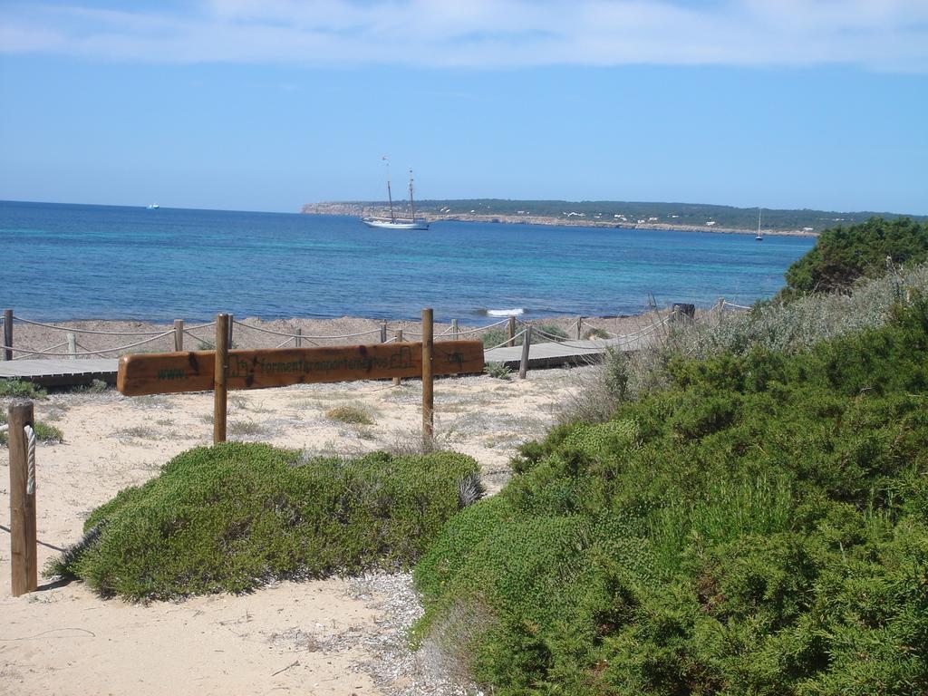 Meridium Formentera By Tentol Hotels 플라야미그호른 객실 사진